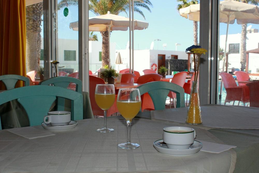 Apartamentos Orly Club Arena Dorada Puerto del Carmen  Exteriör bild